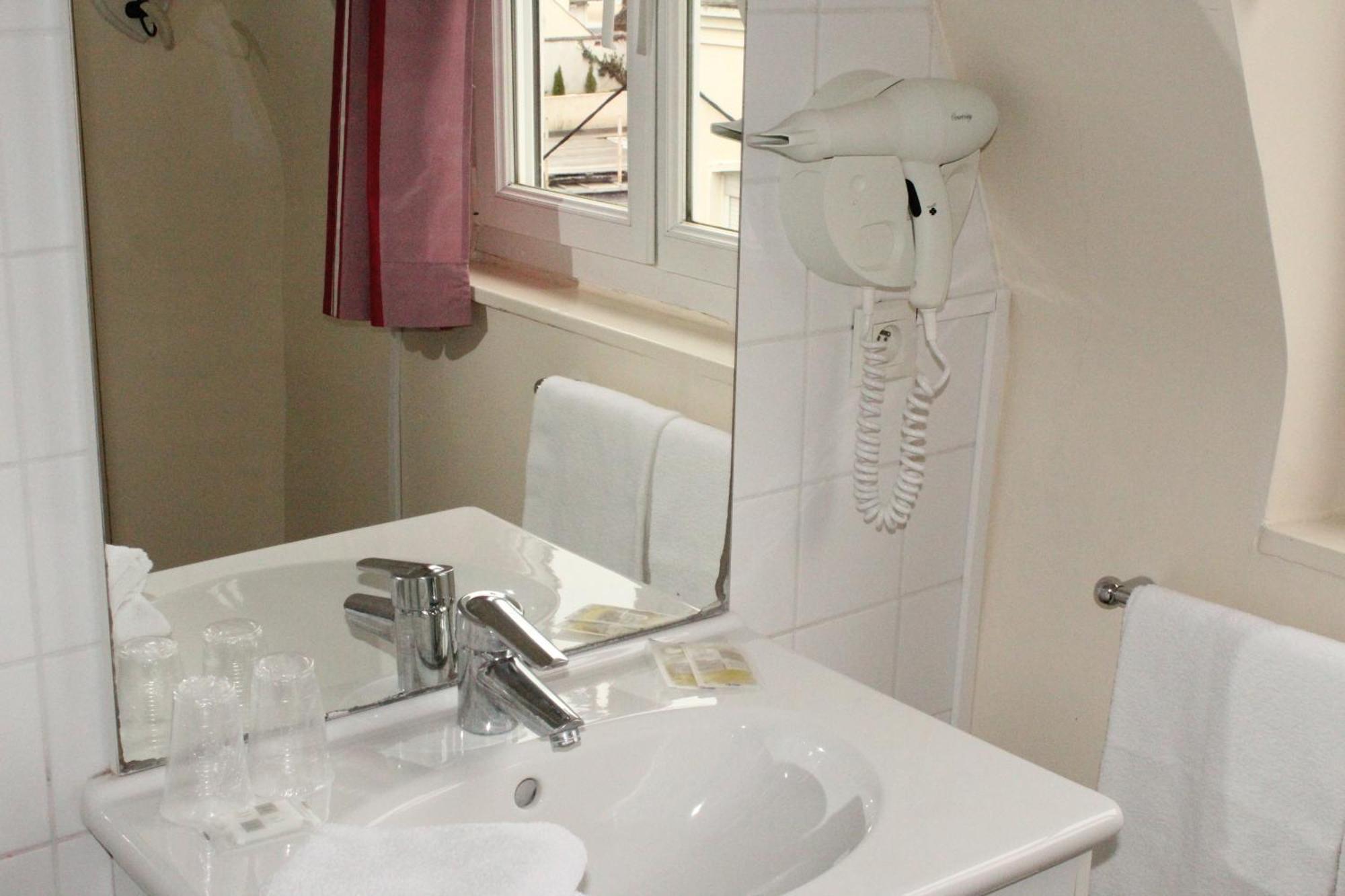 Hotel Des Falaises Villers-sur-Mer Phòng bức ảnh